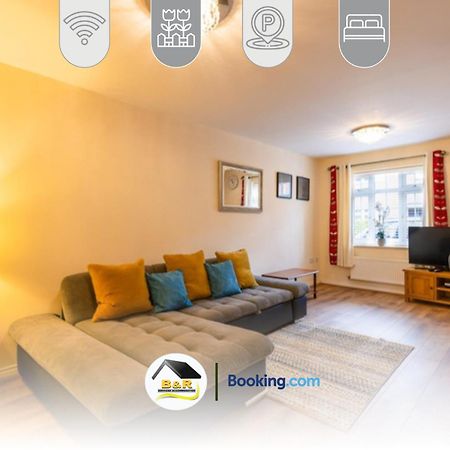 3 Bedroom House By B And R Serviced Accommodation Amesbury With Super Fast Wi-Fi 145Mbps מראה חיצוני תמונה
